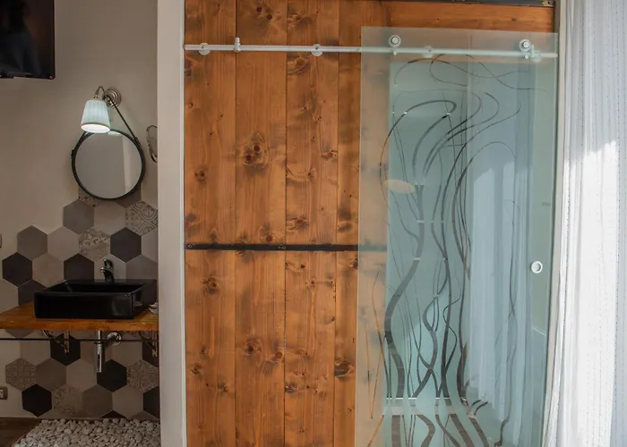 Fra Diavolo Hotel 3*