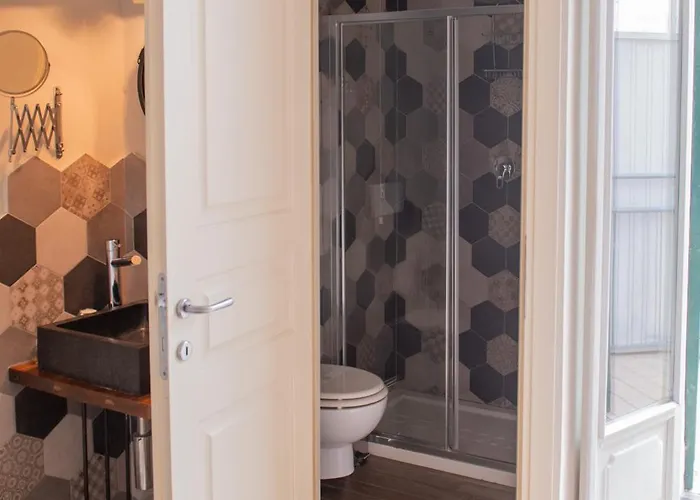 Fra Diavolo Hotel 3*