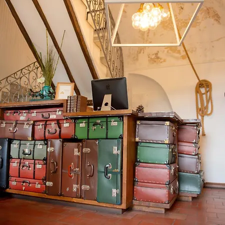 Отель Fra Diavolo