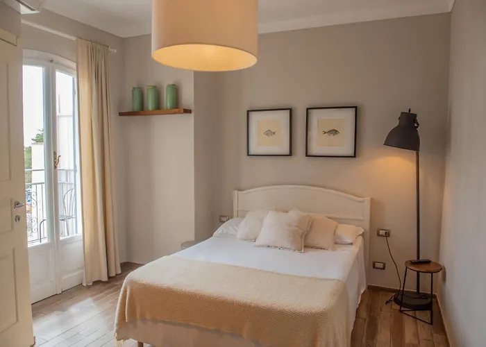 Fra Diavolo فندق